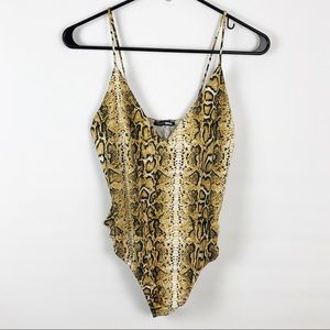 Fashion Nova Snakeskin V-Neck Bodysuit Size Small
